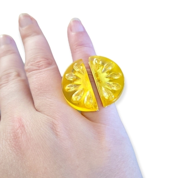 New Kate Spade Cocktail Ring Tutti Fruity Statement Ring Size 6 Lemon Ring - Picture 2 of 12